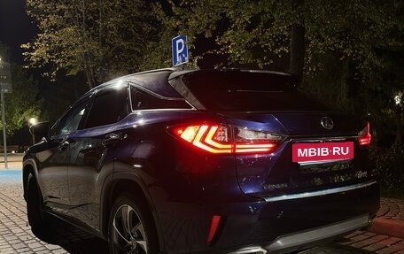 Lexus RX IV рестайлинг, 2016 год, 3 780 000 рублей, 13 фотография