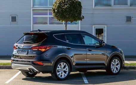 Hyundai Santa Fe III рестайлинг, 2018 год, 1 895 000 рублей, 6 фотография