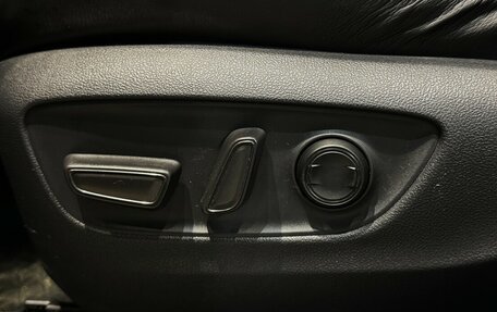 Toyota RAV4, 2020 год, 3 188 000 рублей, 11 фотография