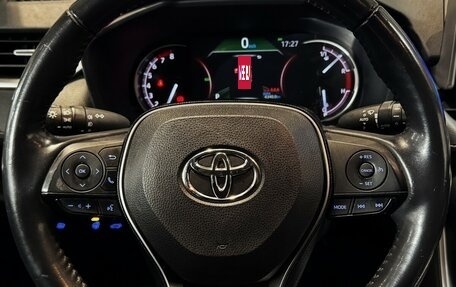 Toyota RAV4, 2020 год, 3 188 000 рублей, 10 фотография