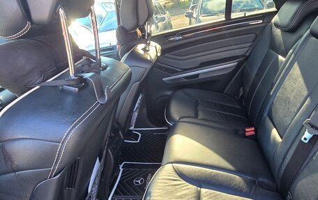 Mercedes-Benz M-Класс, 2010 год, 1 700 000 рублей, 13 фотография