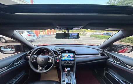 Honda Civic IX, 2022 год, 1 910 000 рублей, 7 фотография