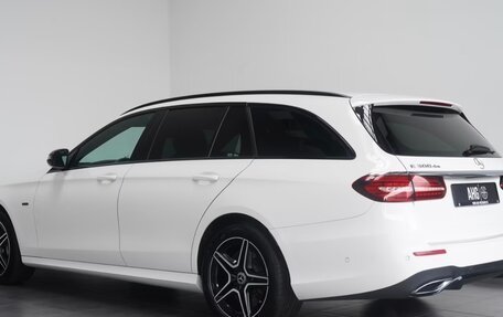 Mercedes-Benz E-Класс, 2021 год, 10 000 000 рублей, 2 фотография