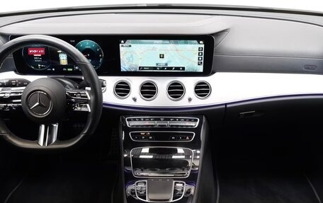 Mercedes-Benz E-Класс, 2021 год, 10 000 000 рублей, 4 фотография