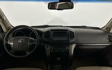 Toyota Land Cruiser 200, 2008 год, 2 501 693 рублей, 7 фотография