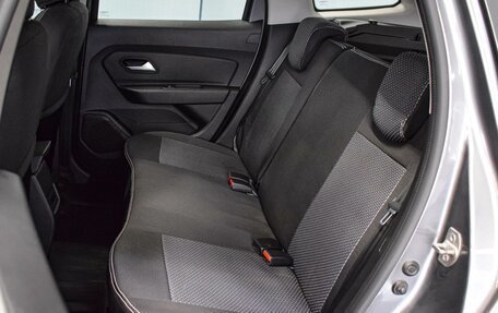 Renault Duster, 2021 год, 1 750 000 рублей, 9 фотография