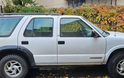 Chevrolet Blazer II рестайлинг, 1997 год, 399 000 рублей, 1 фотография