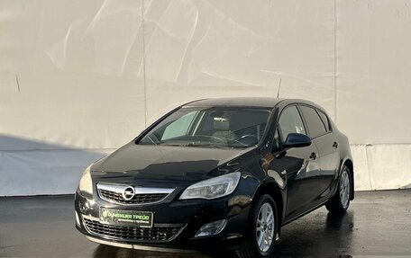 Opel Astra J, 2010 год, 550 000 рублей, 1 фотография