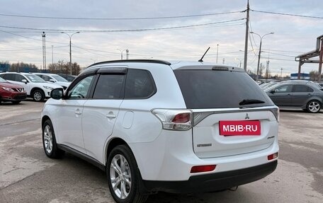 Mitsubishi Outlander III рестайлинг 3, 2012 год, 1 315 000 рублей, 1 фотография