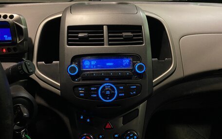 Chevrolet Aveo III, 2012 год, 600 000 рублей, 4 фотография