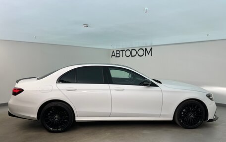 Mercedes-Benz E-Класс, 2021 год, 4 500 000 рублей, 6 фотография