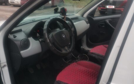 Renault Duster I рестайлинг, 2017 год, 710 000 рублей, 6 фотография