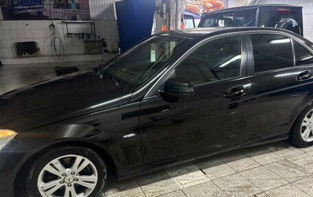 Mercedes-Benz C-Класс, 2011 год, 1 100 000 рублей, 3 фотография