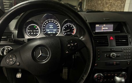 Mercedes-Benz C-Класс, 2011 год, 1 100 000 рублей, 10 фотография