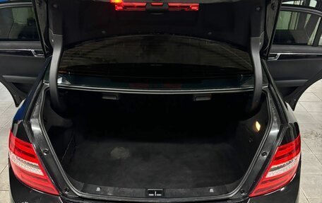 Mercedes-Benz C-Класс, 2011 год, 1 100 000 рублей, 24 фотография