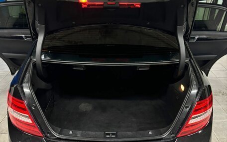 Mercedes-Benz C-Класс, 2011 год, 1 100 000 рублей, 25 фотография