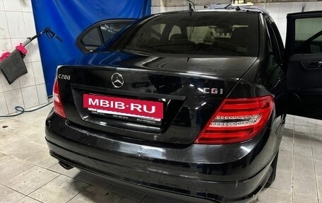 Mercedes-Benz C-Класс, 2011 год, 1 100 000 рублей, 28 фотография