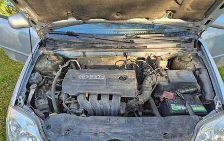 Toyota Corolla, 2006 год, 400 000 рублей, 10 фотография