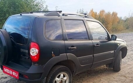 Chevrolet Niva I рестайлинг, 2014 год, 530 000 рублей, 5 фотография