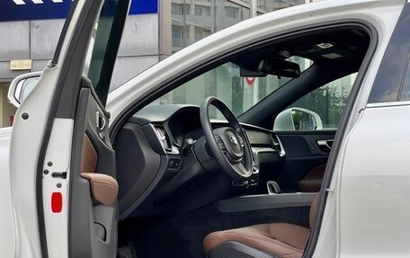 Volvo S60 III, 2022 год, 2 390 000 рублей, 21 фотография