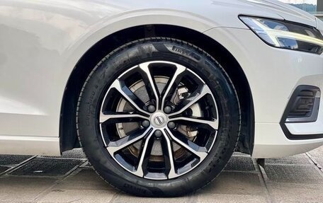 Volvo S60 III, 2022 год, 2 390 000 рублей, 17 фотография