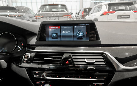 BMW 5 серия, 2018 год, 3 199 000 рублей, 18 фотография