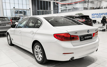 BMW 5 серия, 2018 год, 3 199 000 рублей, 8 фотография