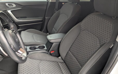 KIA cee'd III, 2021 год, 2 200 000 рублей, 20 фотография