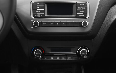 KIA Rio III рестайлинг, 2015 год, 688 000 рублей, 11 фотография