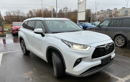 Toyota Highlander, 2025 год, 6 500 000 рублей, 2 фотография