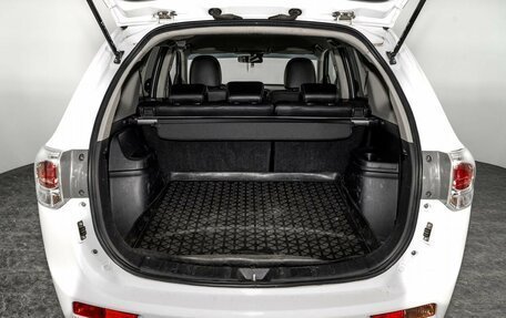 Mitsubishi Outlander III рестайлинг 3, 2013 год, 1 520 000 рублей, 17 фотография