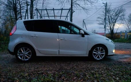 Renault Scenic III, 2011 год, 830 000 рублей, 6 фотография