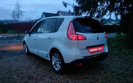 Renault Scenic III, 2011 год, 830 000 рублей, 7 фотография