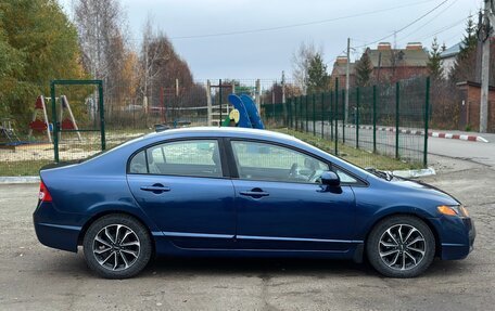 Honda Civic VIII, 2010 год, 745 000 рублей, 3 фотография