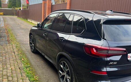 BMW X5, 2021 год, 6 000 000 рублей, 2 фотография