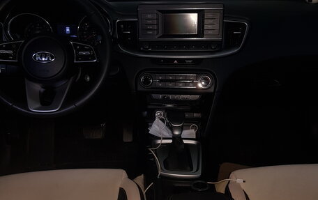 KIA cee'd III, 2020 год, 2 200 000 рублей, 9 фотография