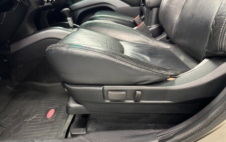 Mitsubishi Outlander III рестайлинг 3, 2007 год, 970 000 рублей, 14 фотография