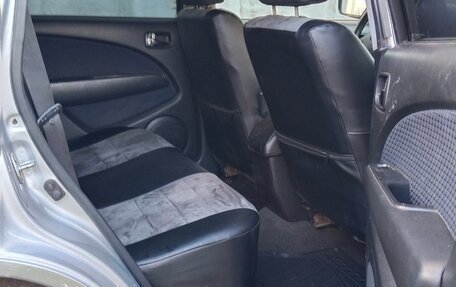 Mitsubishi Outlander III рестайлинг 3, 2007 год, 750 000 рублей, 10 фотография