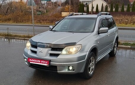 Mitsubishi Outlander III рестайлинг 3, 2007 год, 750 000 рублей, 21 фотография