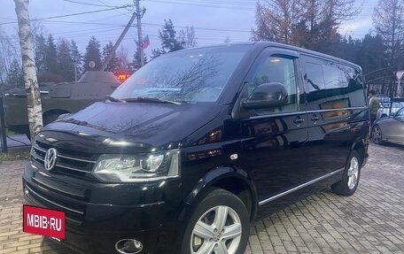 Volkswagen Multivan T5, 2014 год, 3 150 000 рублей, 2 фотография