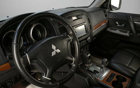 Mitsubishi Pajero IV, 2008 год, 1 569 000 рублей, 8 фотография