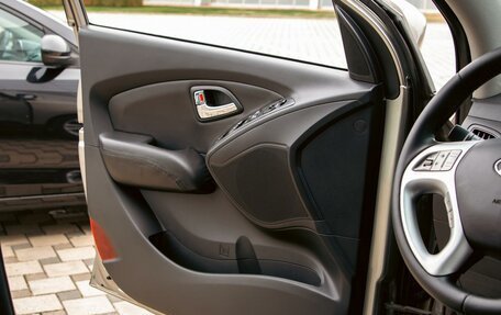 Hyundai ix35 I рестайлинг, 2013 год, 1 095 000 рублей, 12 фотография