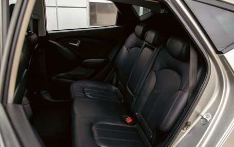 Hyundai ix35 I рестайлинг, 2013 год, 1 095 000 рублей, 18 фотография