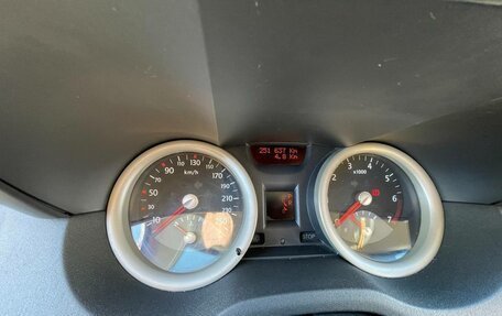 Renault Megane II, 2005 год, 312 000 рублей, 31 фотография