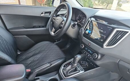 Hyundai Creta I рестайлинг, 2018 год, 2 200 000 рублей, 10 фотография