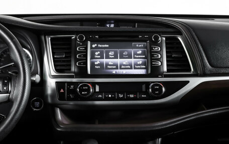 Toyota Highlander III, 2014 год, 2 790 000 рублей, 17 фотография