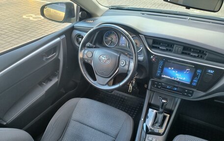 Toyota Corolla, 2018 год, 2 040 000 рублей, 15 фотография