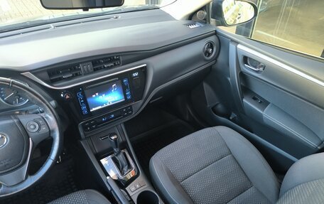 Toyota Corolla, 2018 год, 2 040 000 рублей, 17 фотография