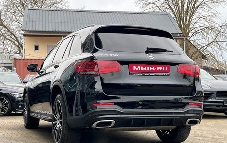 Mercedes-Benz GLC, 2021 год, 4 150 000 рублей, 4 фотография