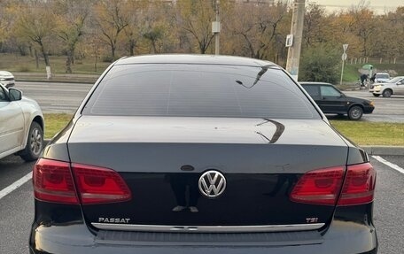 Volkswagen Passat B7, 2011 год, 1 130 000 рублей, 2 фотография